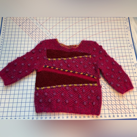 Adrienne Vittadini for Neiman Marcus Vintage Pink Sweater w/ Purple Pom Pom’s - Picture 8 of 11